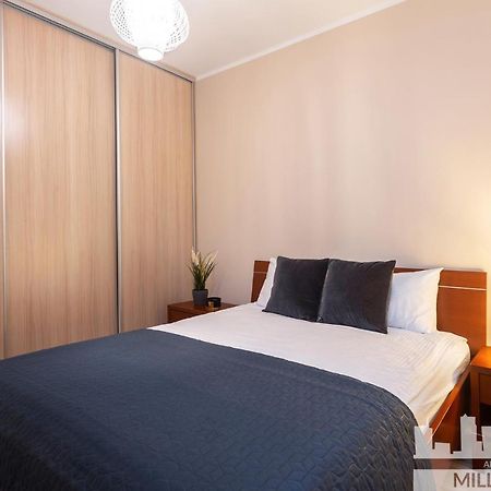 Ferienwohnung Millennium Awangarda Mint Warschau Exterior foto