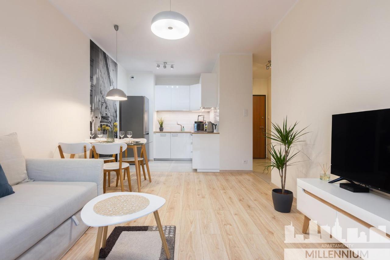 Ferienwohnung Millennium Awangarda Mint Warschau Exterior foto